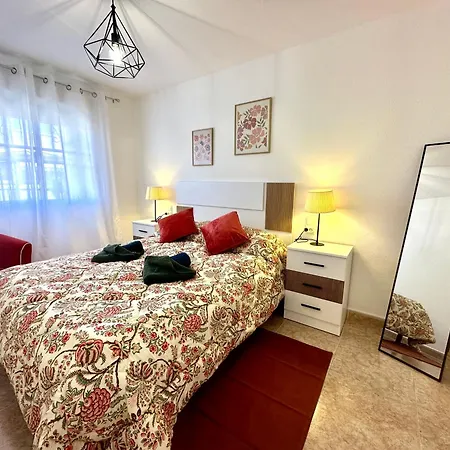 Triple Five شقة تورّيفيِخا