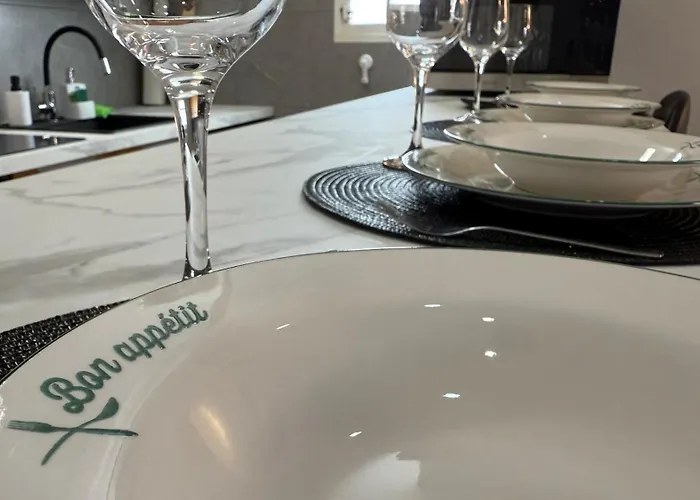 Triple Five Apartment